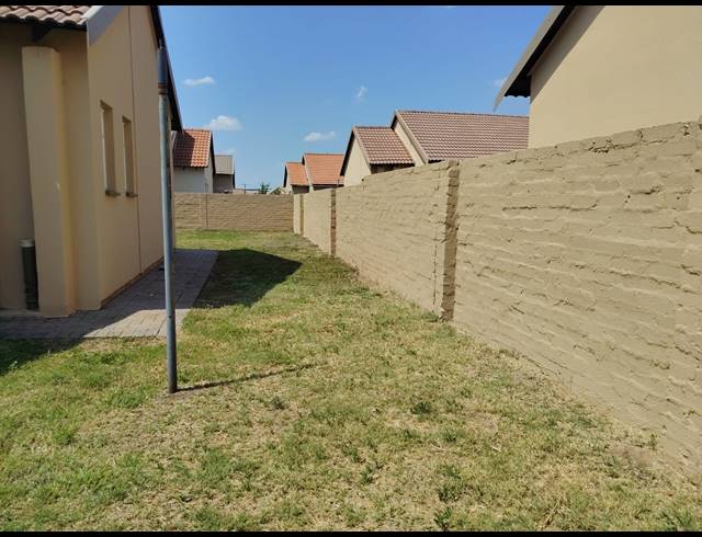 3 BEDROOM HOUSE FOR SALE IN WATERKLOOF AH